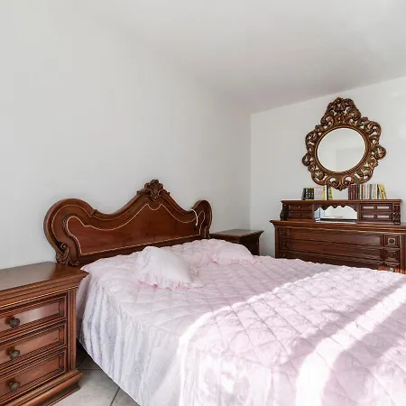 Spacious In Alto Nearby Airport * Nasino