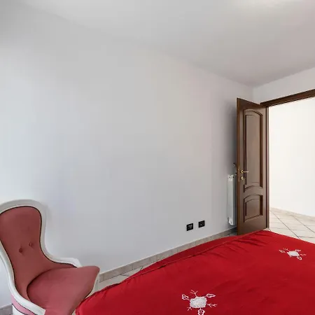 Spacious In Alto Nearby Airport Apartment Nasino