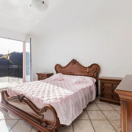 Spacious In Alto Nearby Airport Nasino